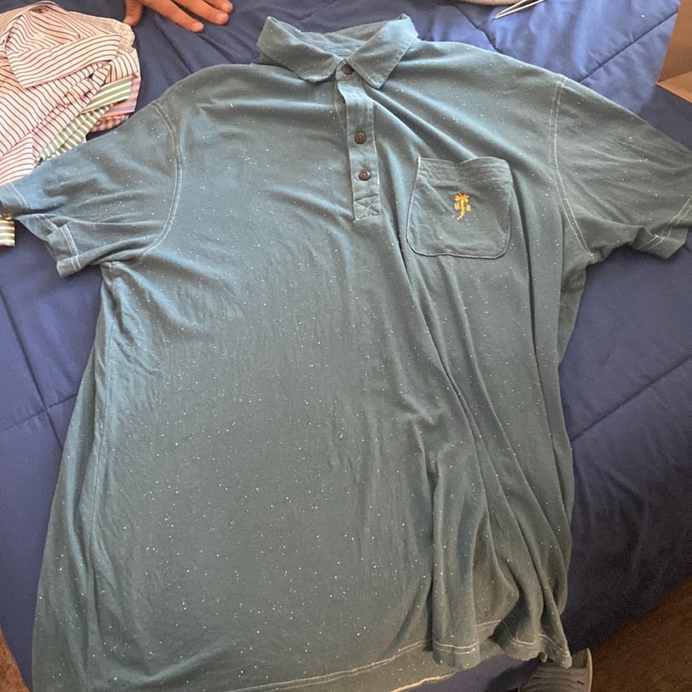 Howler bros short sleeve collared shirt